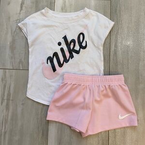 Nike Muscle T-Shirt with Matching Pink Athletic Shorts Set, girls XS 3-4